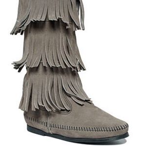 Minnetonka Suede Grey Fringe Boots